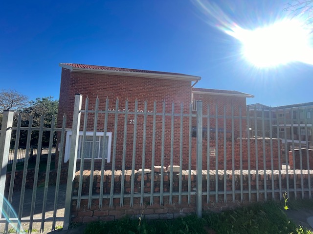 3 Bedroom Property for Sale in Chiselhurst Eastern Cape